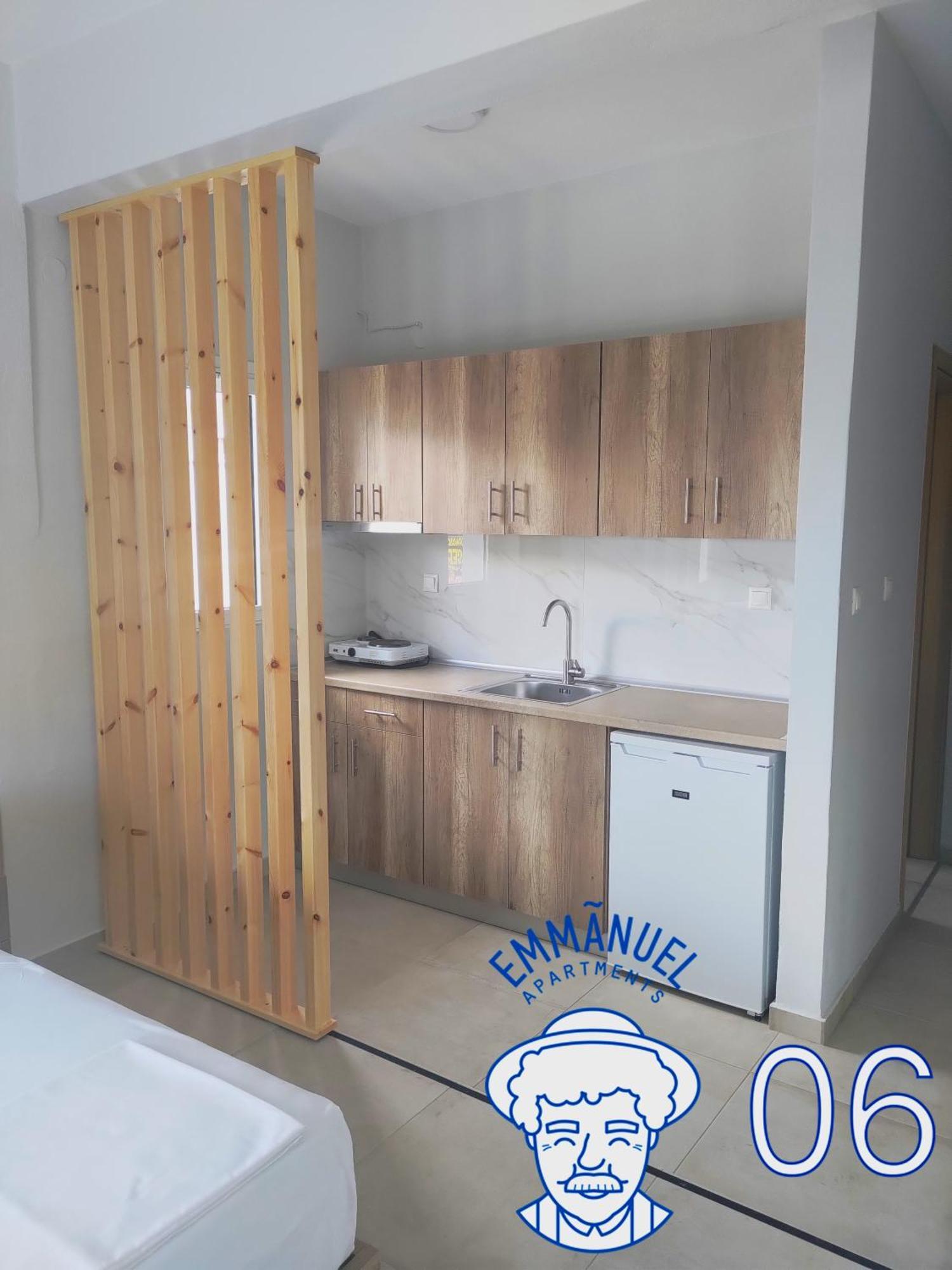 Emmanuel Apartments Paralia Katerinis Ngoại thất bức ảnh