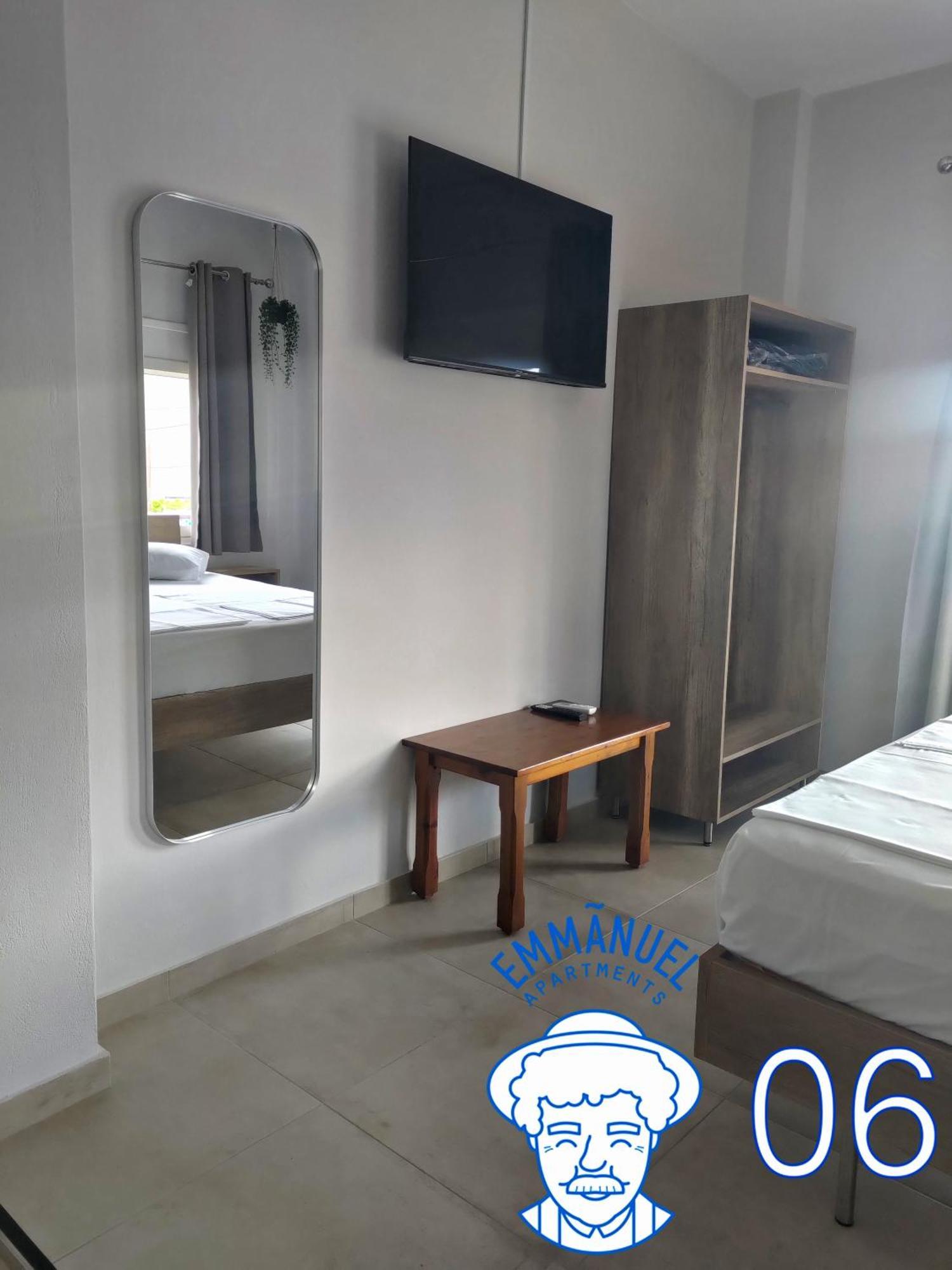 Emmanuel Apartments Paralia Katerinis Ngoại thất bức ảnh