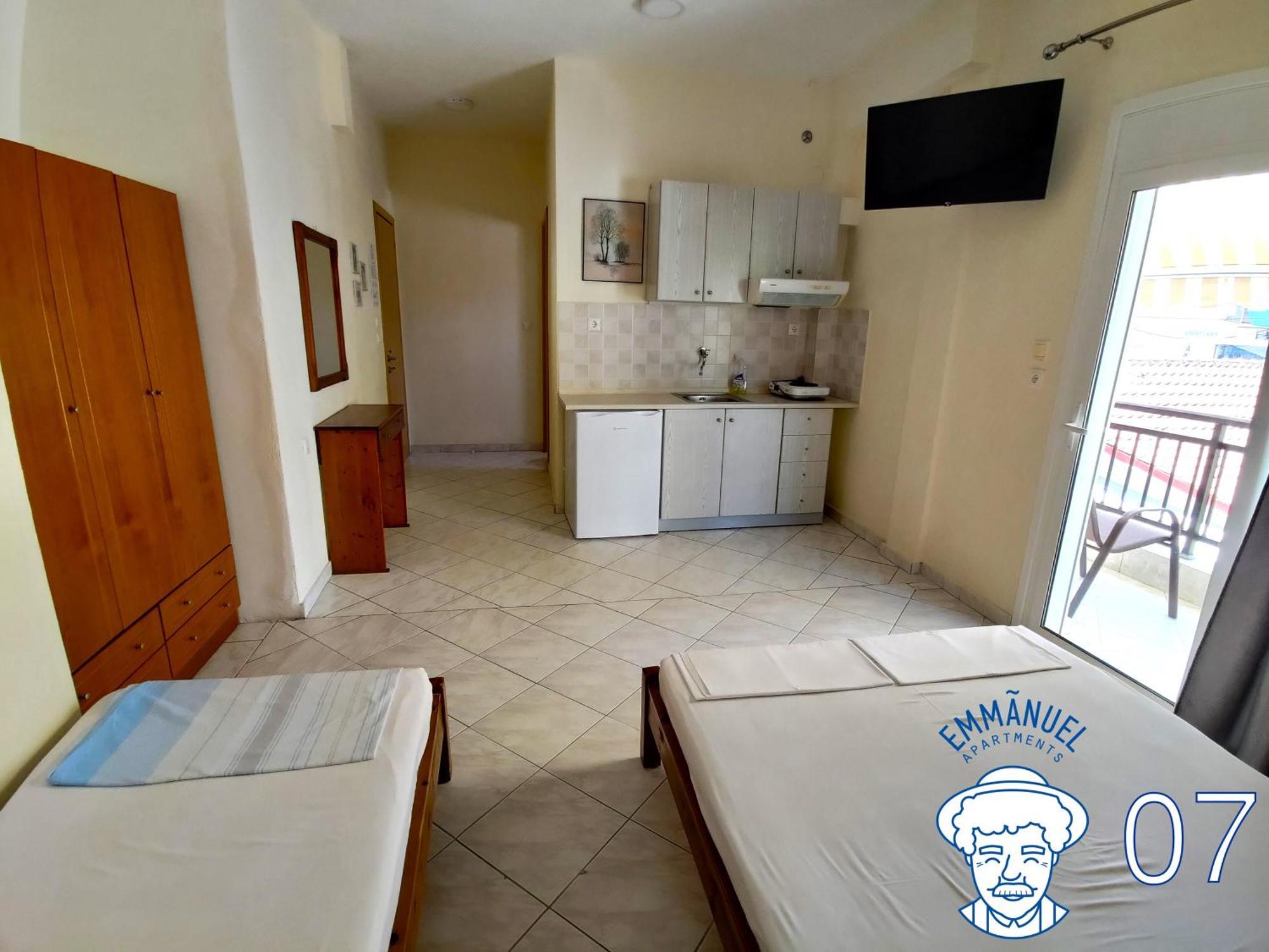 Emmanuel Apartments Paralia Katerinis Ngoại thất bức ảnh